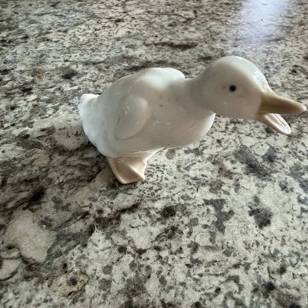 Vintage Porcelain Goose by Nao the famous Spanish maker of 1970s